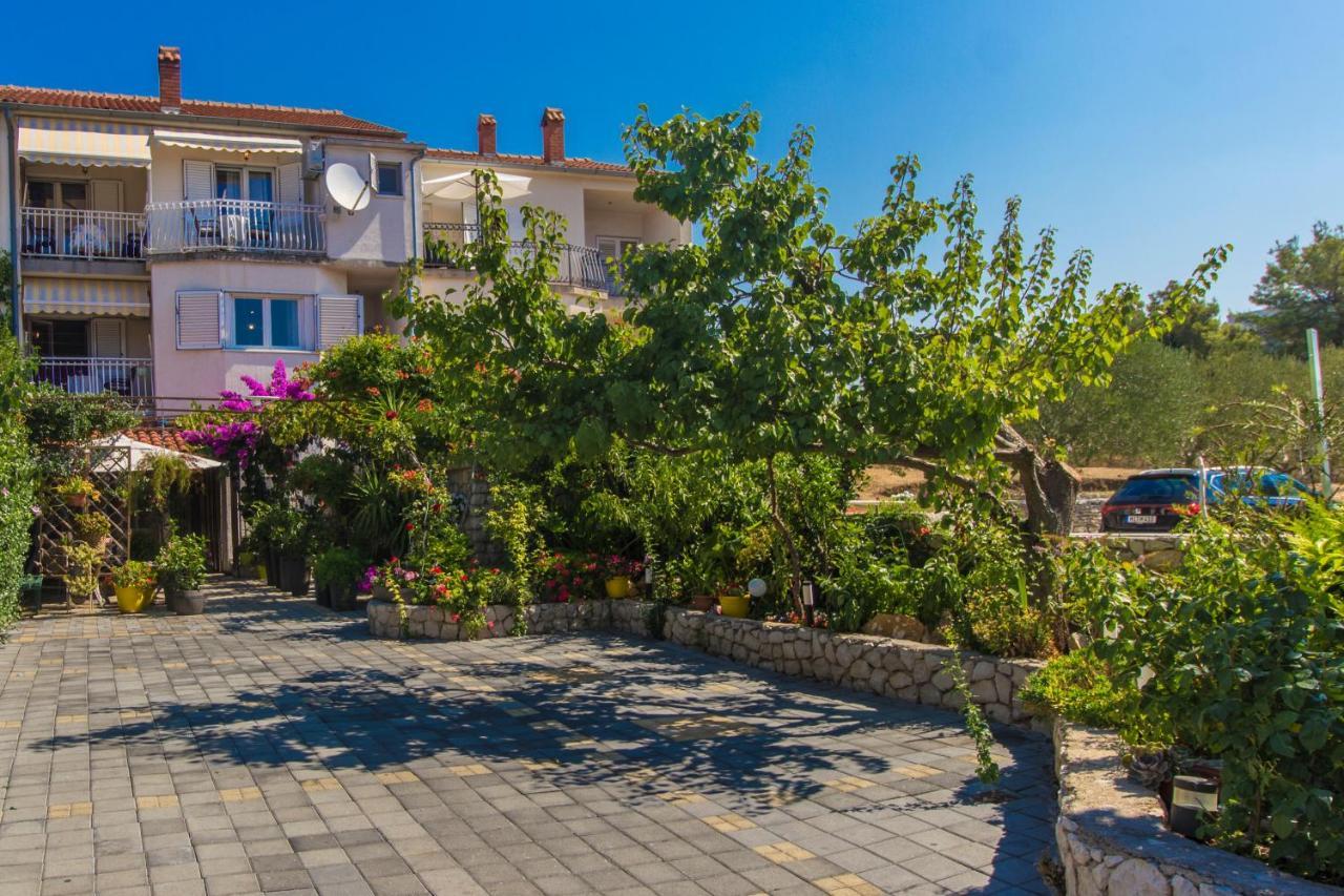 Dalmati House Hotel Brodarica  Exterior foto